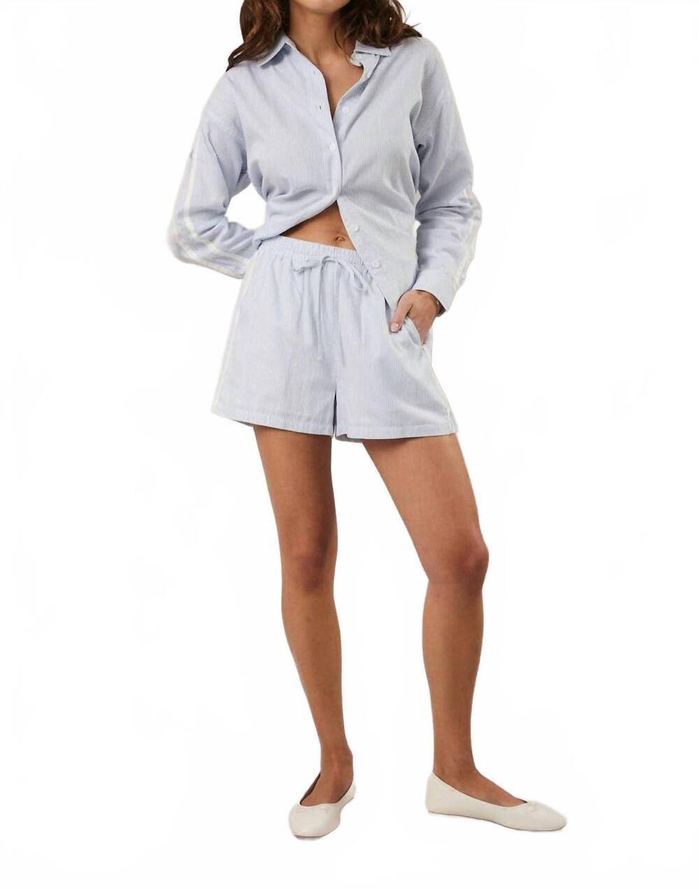 NEW SUNDAY EDITION side stripe detail shorts in white/light blue